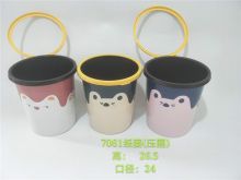 万祥 7061 26.5*24cm 圆形带圈垃圾桶 颜色随机（单位：个）